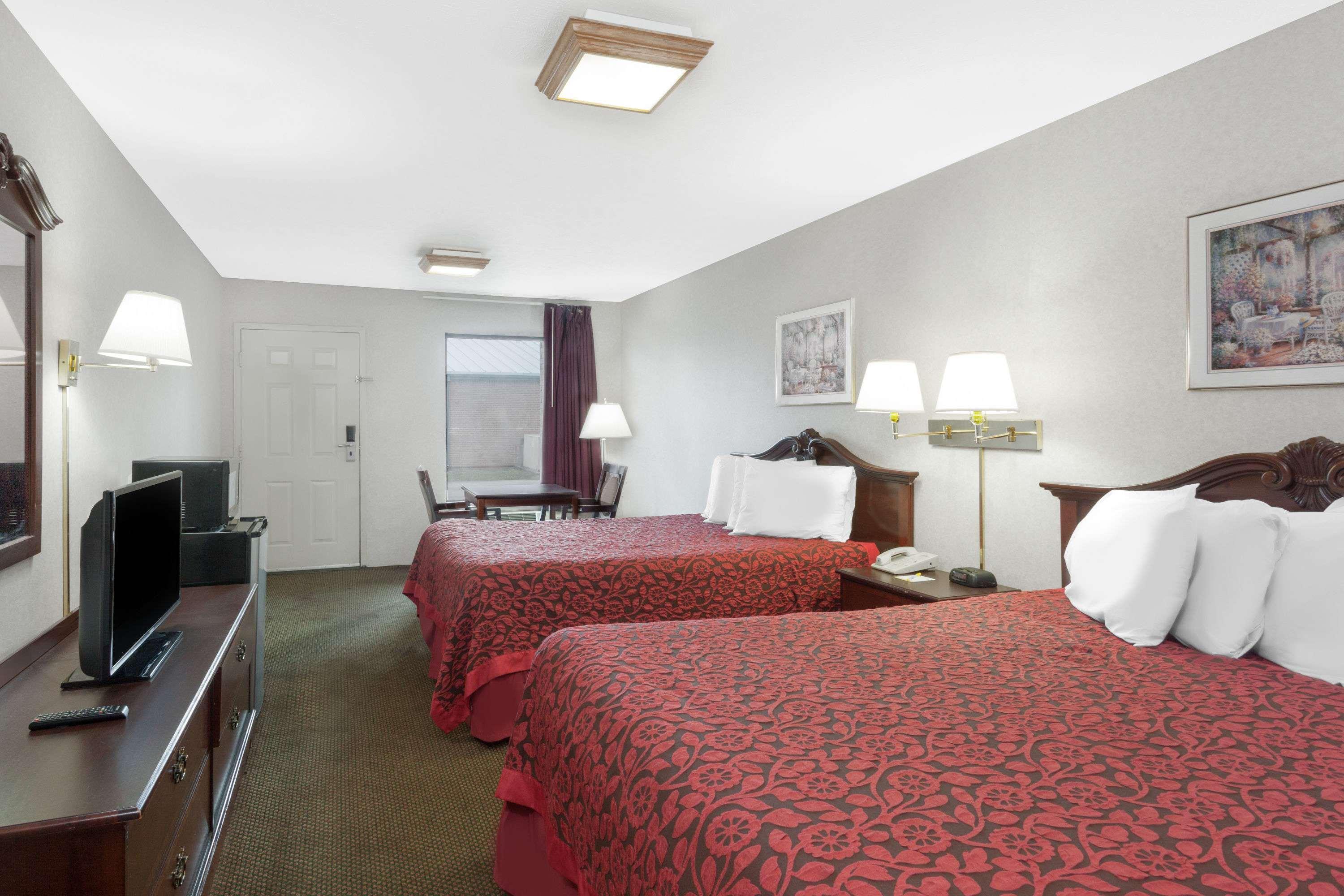 Days Inn By Wyndham Morristown Eksteriør billede