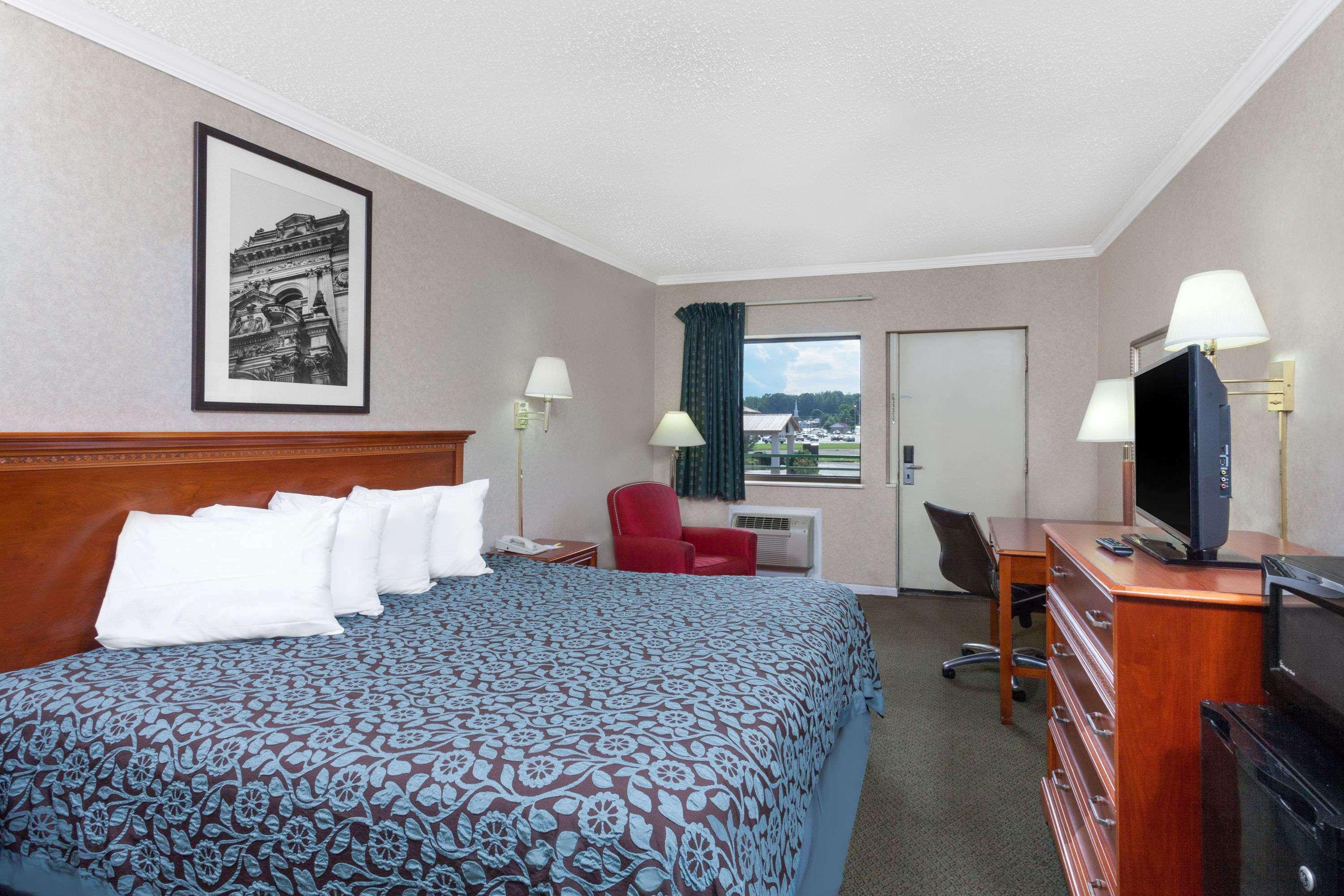 Days Inn By Wyndham Morristown Eksteriør billede
